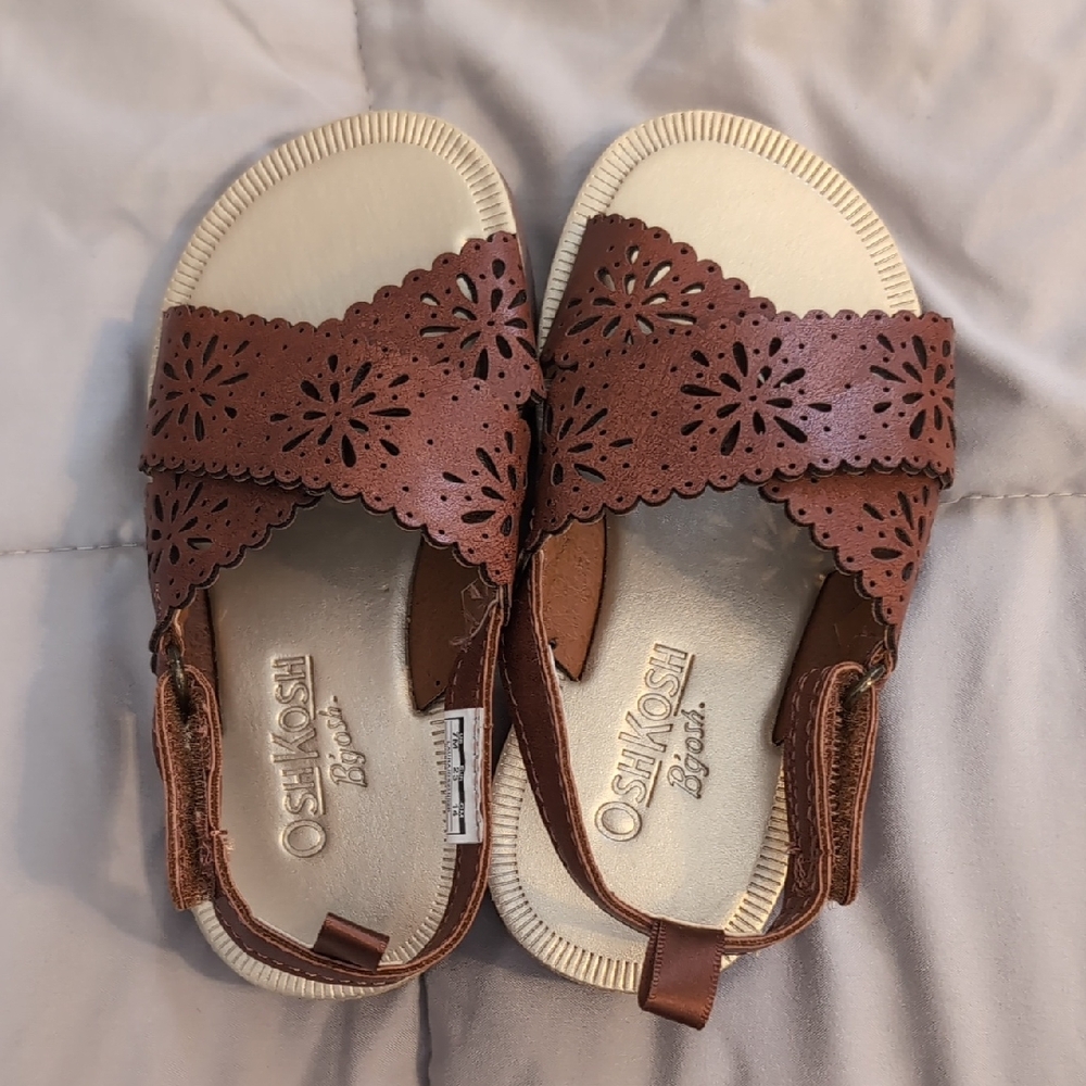 OshKosh B'gosh Kids Sandals in Brown and Cream Toddler 7